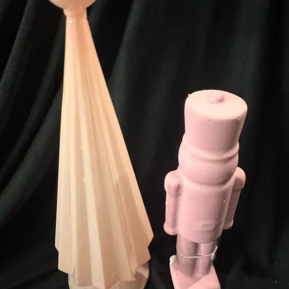 Ashland Pink Decorative Figurine Set - Picture 3 of 5